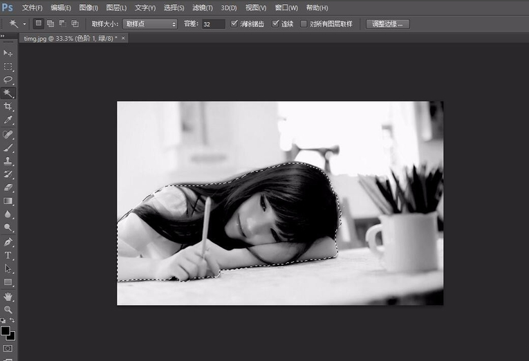 Photoshop中采用色阶抠图具体操作方法