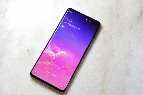 三星s10+中使用手掌滑动截屏功能具体操作方法