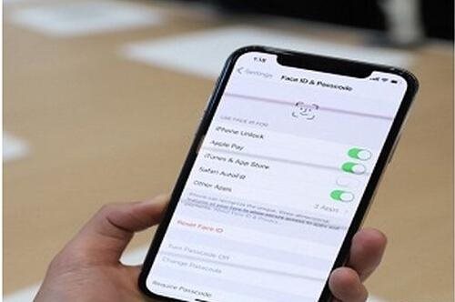 华为mate x折叠屏和iPhone X哪个好 华为mate x折叠屏和iPhone X对比分析