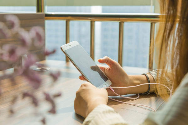 【oppok1和vivoz1】性价比对比分享