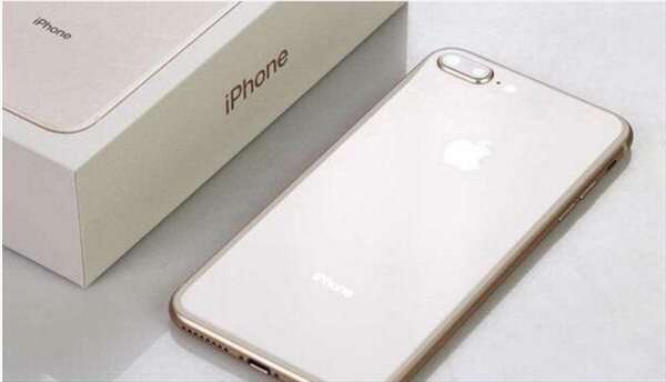 华为麦芒7和iPhone8哪个好 华为麦芒7和iPhone8对比评测一览