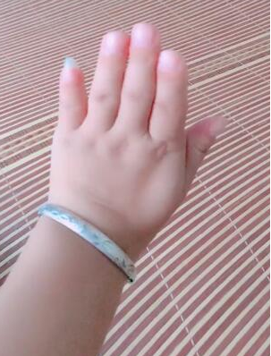 抖音手指边长是怎么弄的_抖音手指变长是哪个特效