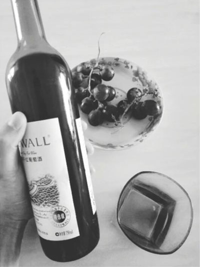 抖音敬自己图片分享_抖音中敬自己酒的图片大全