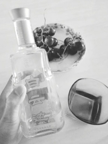 抖音敬自己三杯酒图片有哪些 敬给自己三杯酒图片分享