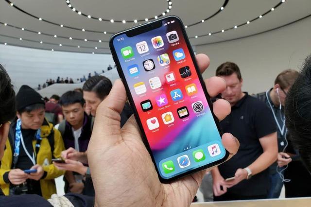 iphone xr怎么显示电池百分比？设置步骤一览
