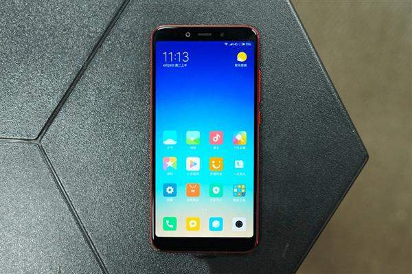 荣耀8x和小米6x哪个好?区别对比分析