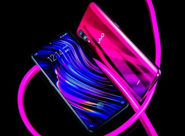 vivo logo phone和vivo x23区别是什么？外观及配置对比介绍