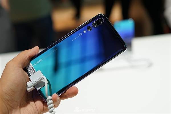 华为p20 pro极光闪蝶什么时候出?上市时间价格介绍