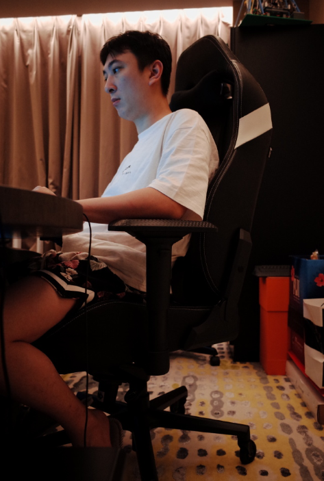 王思聪成为LPL职业选手是不是真的？王校长真的会上场比赛吗？