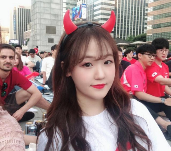 韩国女球迷观战世界杯_2018世界杯韩国女球迷图片