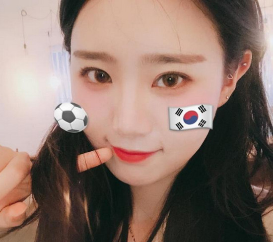 韩国女球迷观战世界杯_2018世界杯韩国女球迷图片