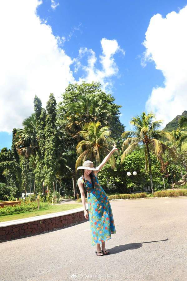 迪丽热巴橘子女孩是什么梗_为什么迪丽热巴被称作橘子女孩