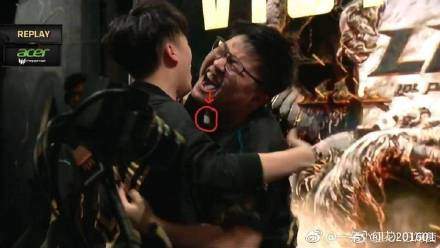 大众情人uzi是什么意思_大众情人uzi出处内涵