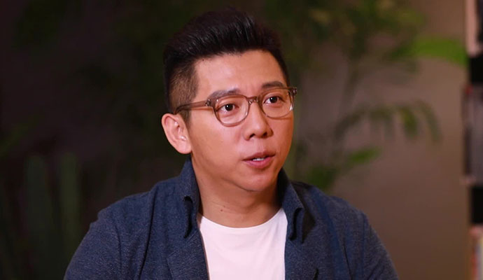 胡海泉与女子相约餐厅热聊是怎么回事 两人是什么关系