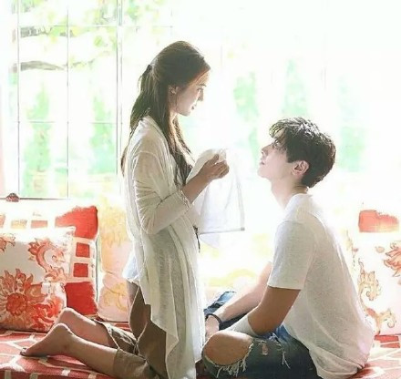 粉色罪孽泰剧女主是谁演的 泰星Bua个人资料作品介绍