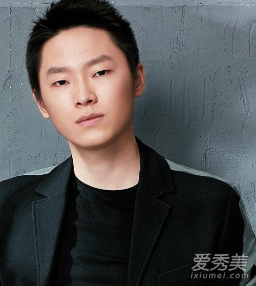 微笑起来勇敢起来什么歌 歌词完整版分享