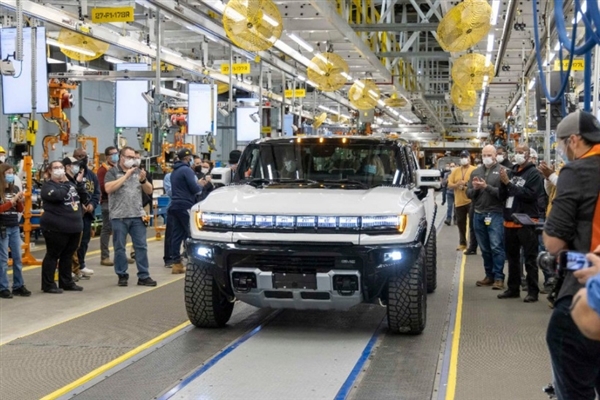 纯电越野车真不行吗？电动悍马海外再召回：电池存进水风险