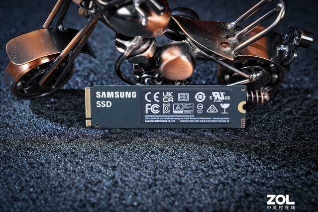 王者就是王者！三星最新旗舰SSD评测：缓外毫不拉跨