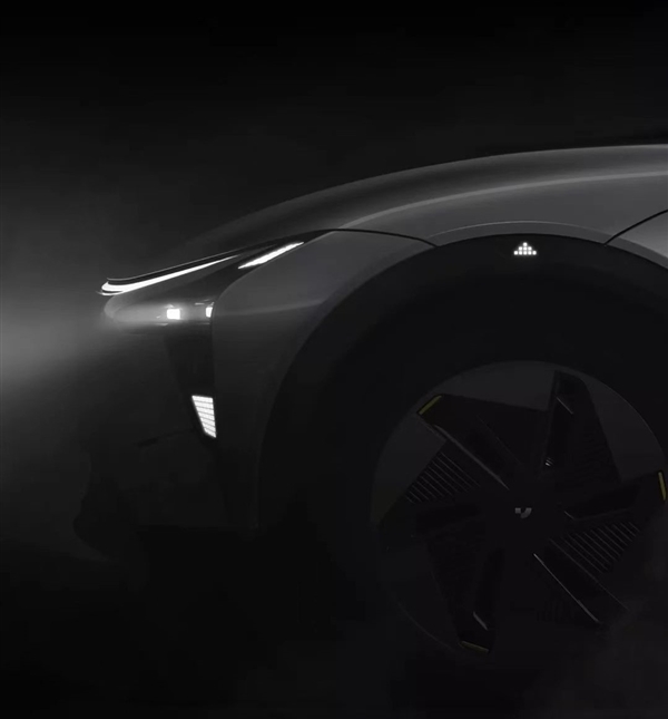 集度首车ROBO-01探月版开订：李彦宏下单支持自家产品