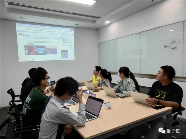 赚100块就有20块投研发！工程师：百度再难也不会难研发