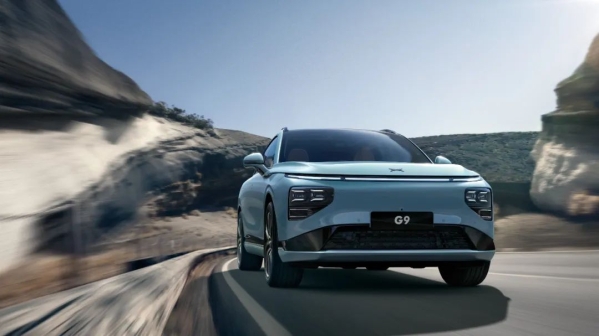 小鹏汽车：突然掉队了