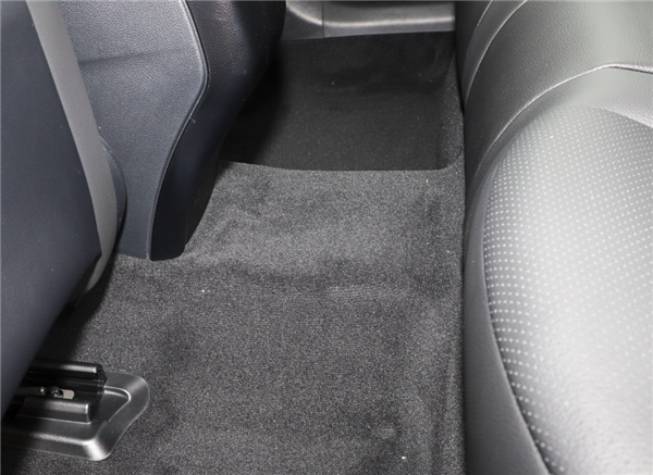 为啥买个奔驰EQC 还会被特斯拉的销售嘲笑？