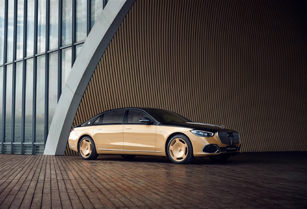 放弃劳斯莱斯买奔驰！迈巴赫S 680限量版上市：500万买不到