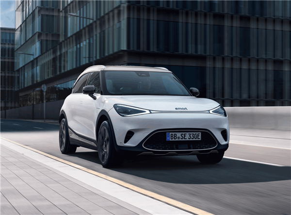 18万的奔驰新车来了：smart精灵#1首批量产车交付