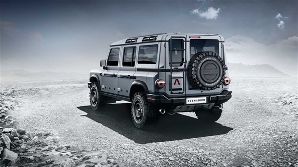 用上宝马发动机！石油化工公司造车：经典“路虎卫士”复活