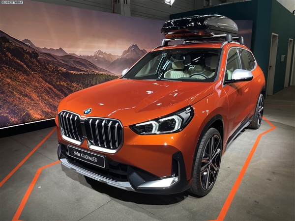 2023款宝马X1到店实拍