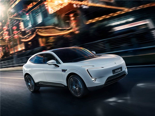 问界不再是专宠 阿维塔与华为达成合作：将入驻旗舰店