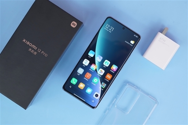 又降了！小米12 Pro天玑版12GB仅3199元：三个月跌1300