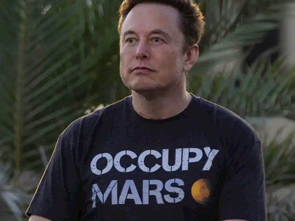 比996还狠！马斯克让员工每周狂干84小时 特斯拉审代码