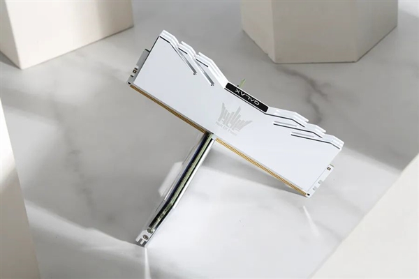 DDR4内存不死！两条16GB 4000MHz 1499元