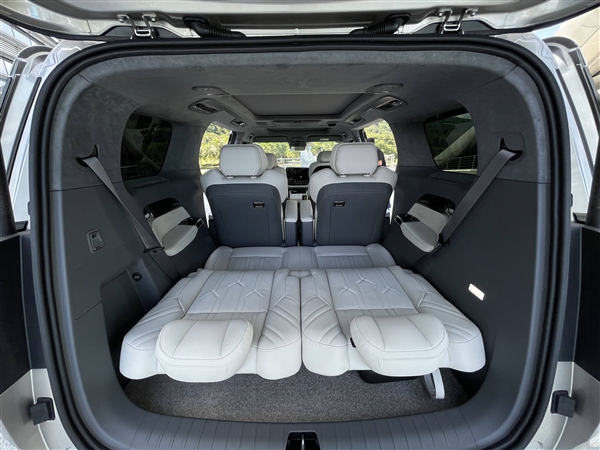 国人终于可以拒绝丰田埃尔法了