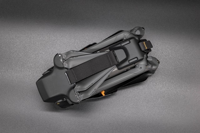 大疆新款无人机Mavic 3 Classic评测：性价比更高了