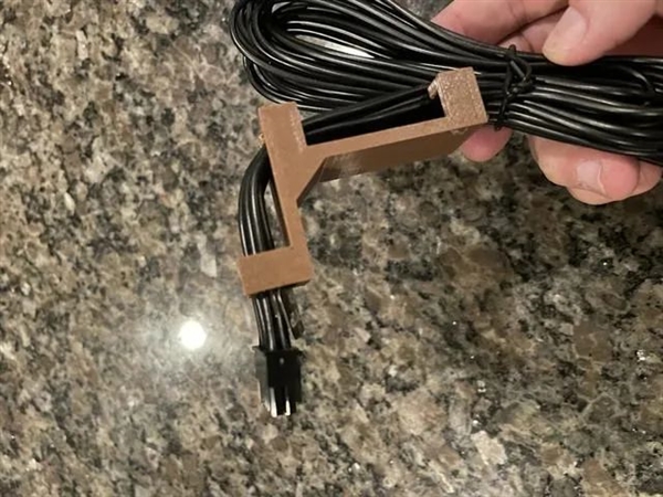 RTX 4090显卡着火了 已经至少15起！可能就因为一根线