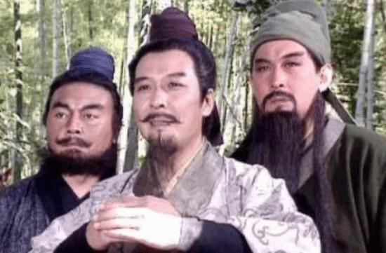 《三国演义》刘备、诸葛亮扮演者悼念陆树铭：二弟走好