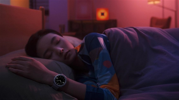 华为发布可换壳智能潮表：不止一块表 更是100款表