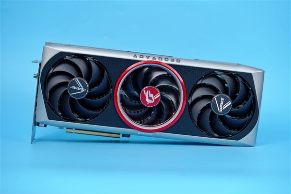 新一代游戏利器！七彩虹iGame RTX 4080 Advanced OC图赏