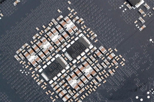 新一代游戏利器！七彩虹iGame RTX 4080 Advanced OC图赏