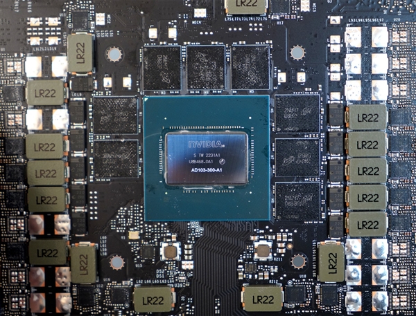 9499元游戏神卡！NVIDIA RTX 4080显卡拆解图赏