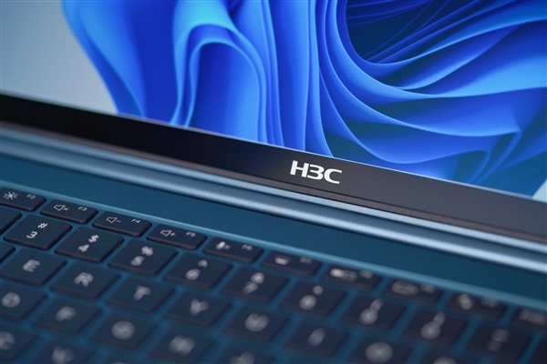 Evo认证超高性能轻薄本！H3CBook Ultra 14T开箱图赏