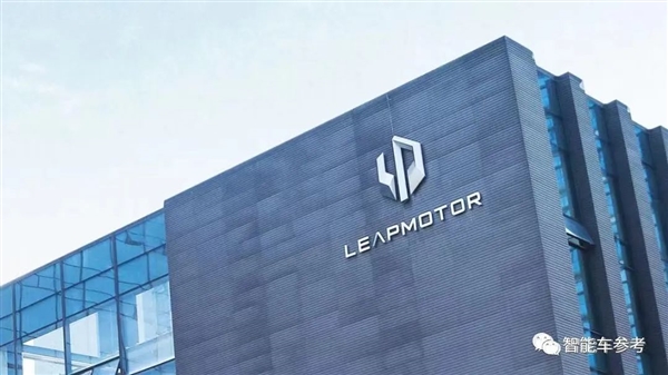 上市1个月市值蒸发310亿 零跑不装了：不挣钱、全面上增程