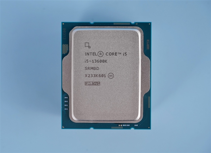 1.35V达成5.7GHz!i5-13600K超频测试:4000元以下最强