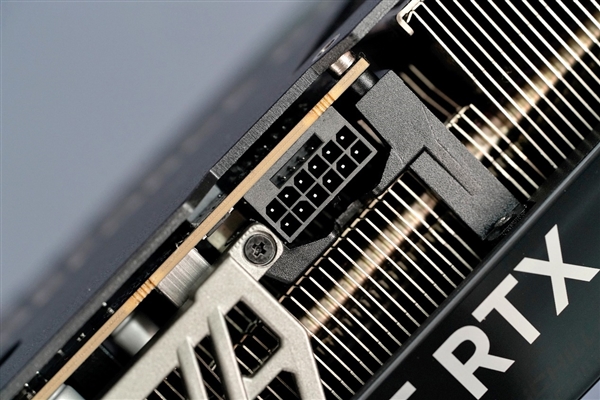 又一堆料狂魔！映众RTX 4080/4090冰龙超级版显卡图赏