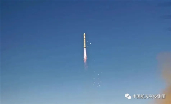 中国卫星拍的第一批太阳照片公布！你看懂了吗？