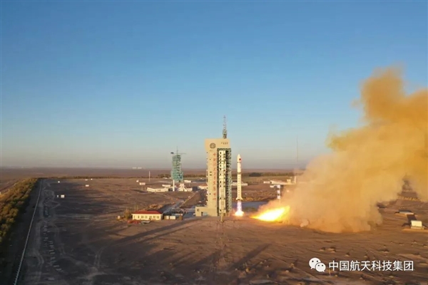 中国卫星拍的第一批太阳照片公布!你看懂了吗?