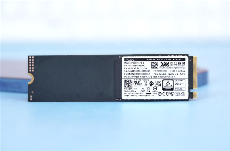 读取逼近4GB/s!长江存储OEM SSD评测