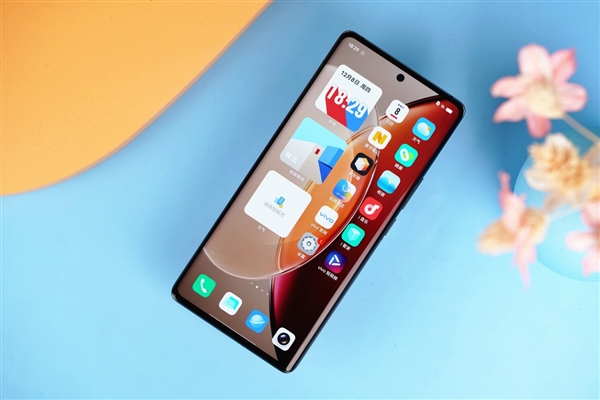 全球首发的第二代骁龙8!vivo X90 Pro+开箱图赏